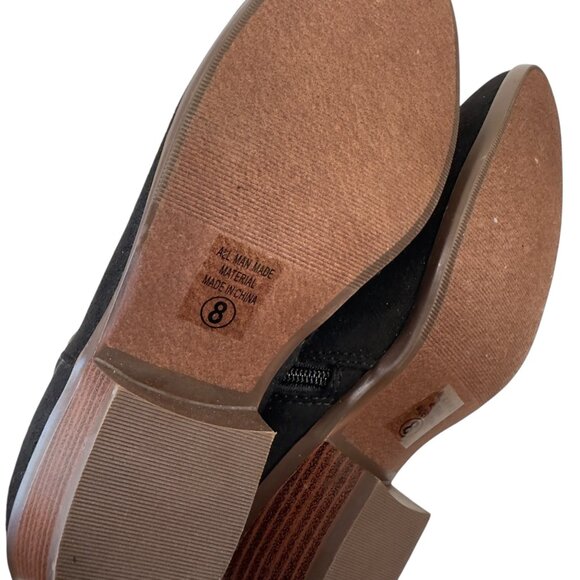 Soda Black Faux Suede Ankle Booties With Low Block Heel & Side Zipper - Picture 4 of 14